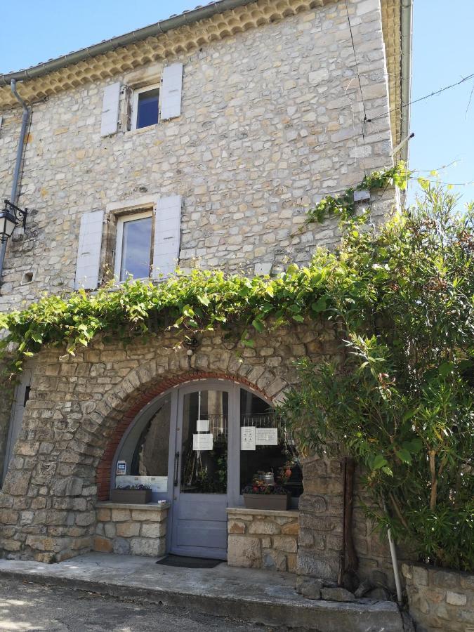 Auberge De L Helvie Chez Coco & Ricou Valvigneres Exteriör bild